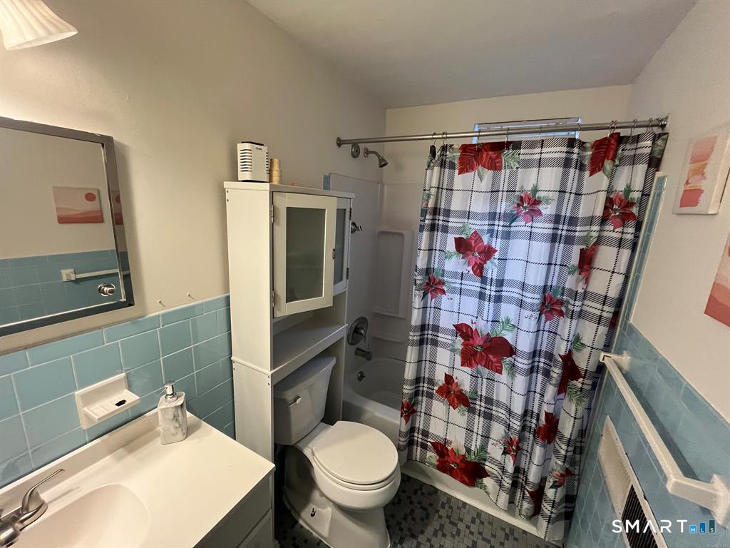 53 Wolcott Hill Road Wethersfield CT 06109