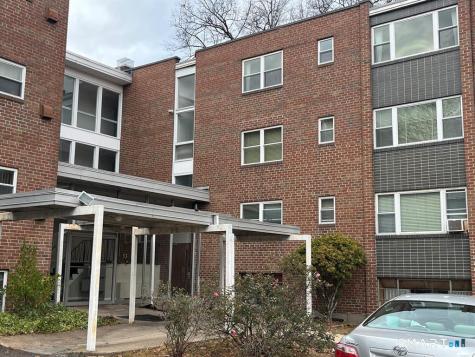 53 Wolcott Hill Road Wethersfield CT 06109