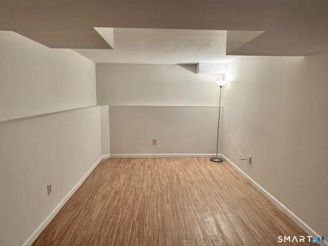 52 Wilton Crest Wilton CT 06897