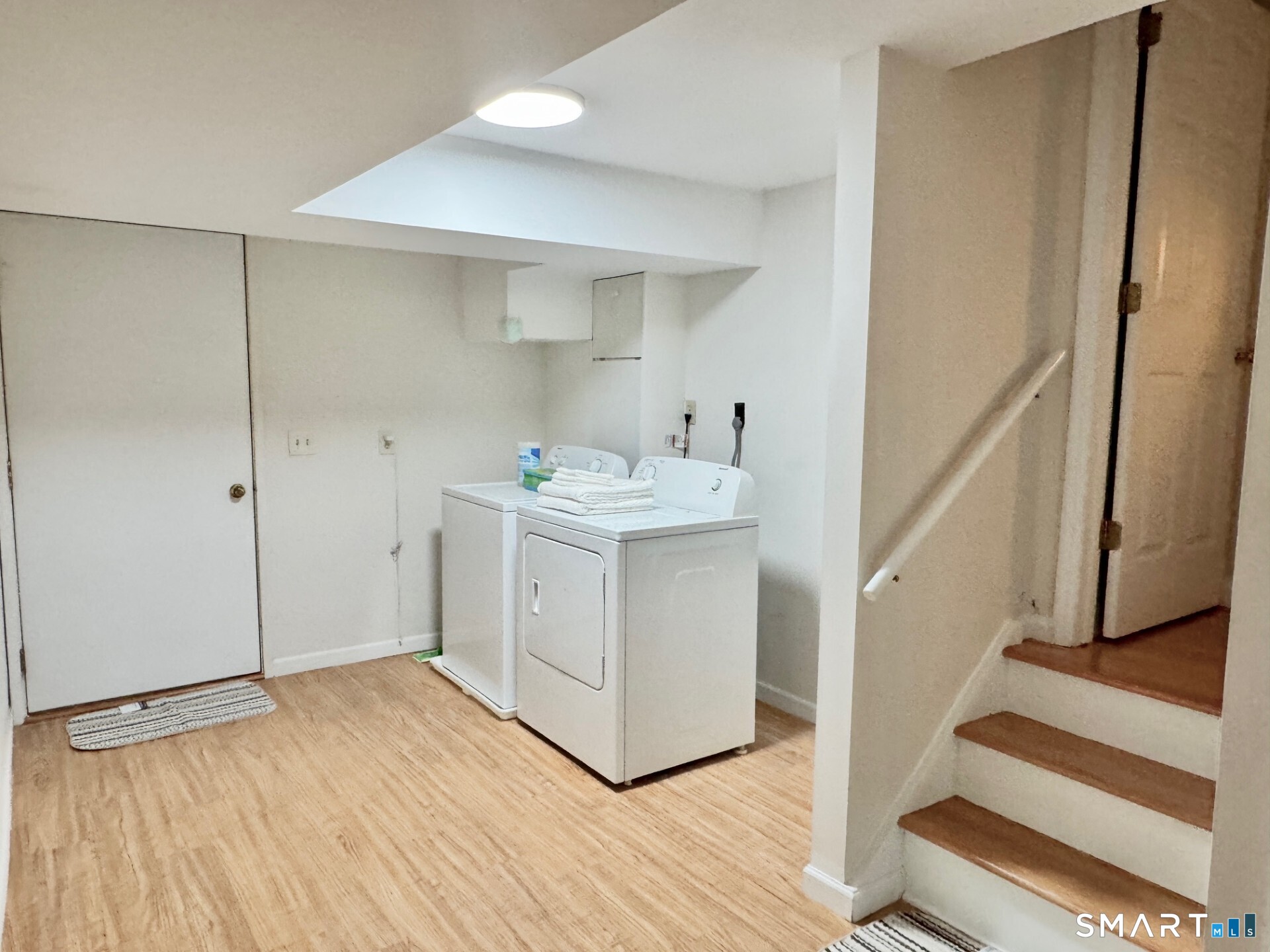52 Wilton Crest Wilton CT 06897