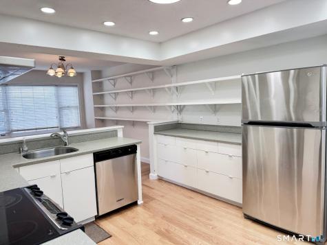 52 Wilton Crest Wilton CT 06897