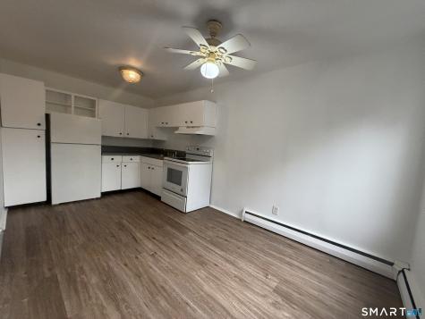 438 Middle West Turnpike Manchester CT 06040