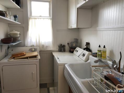 52 Canner Street New Haven CT 06511