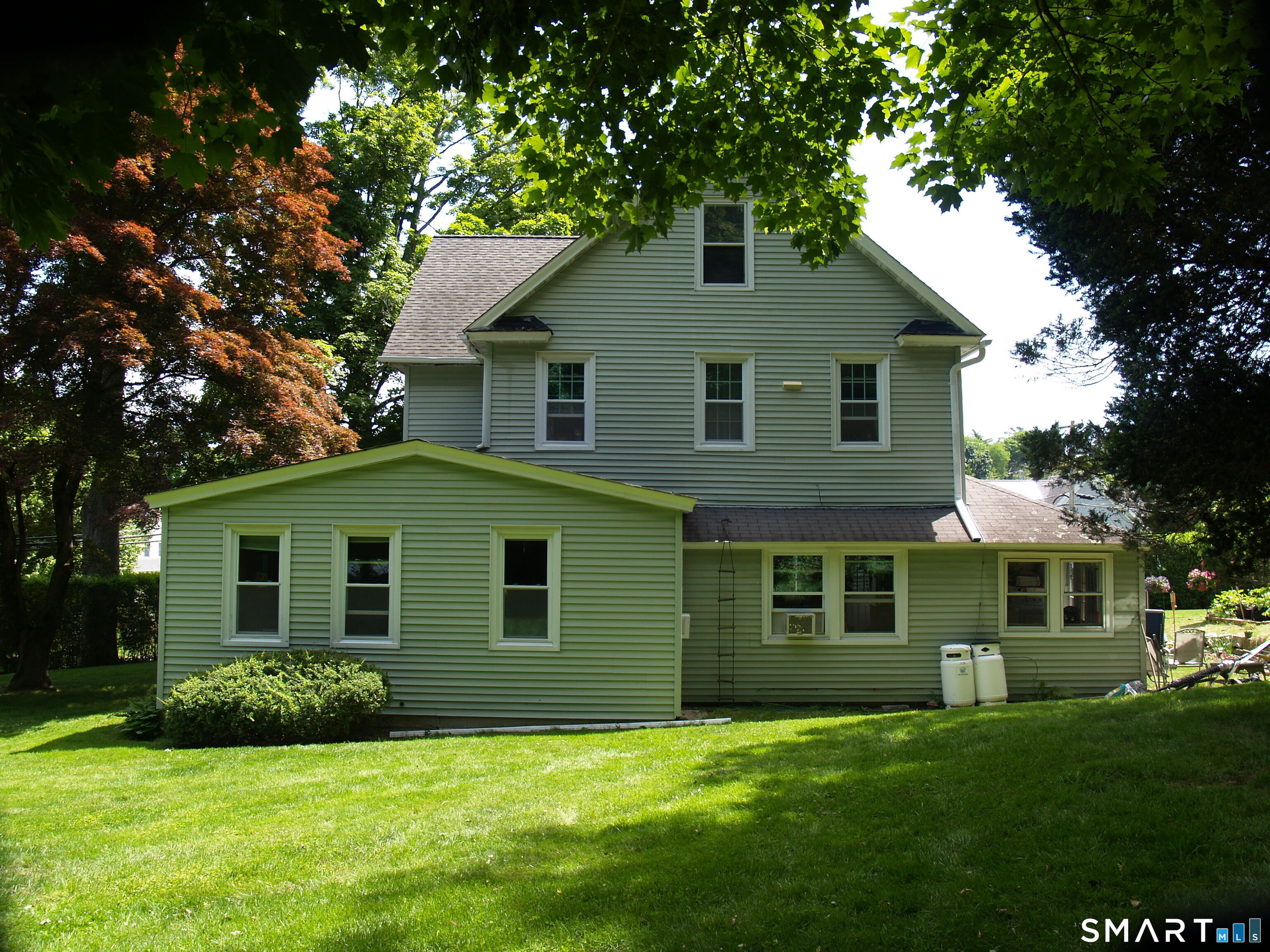 33 Barry Avenue Ridgefield CT 06877