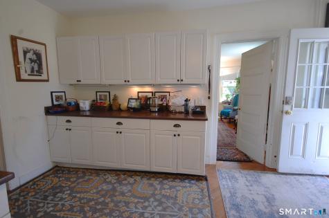 33 Barry Avenue Ridgefield CT 06877