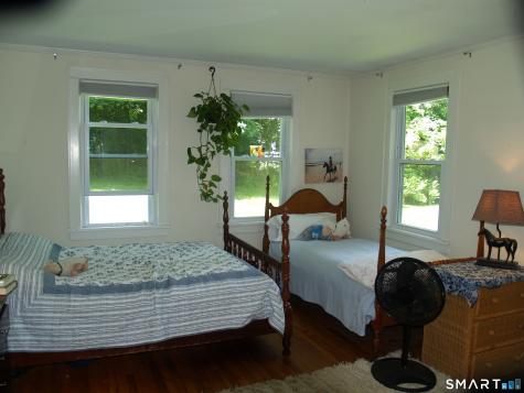33 Barry Avenue Ridgefield CT 06877