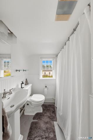 243 Eastlawn Street Fairfield CT 06824