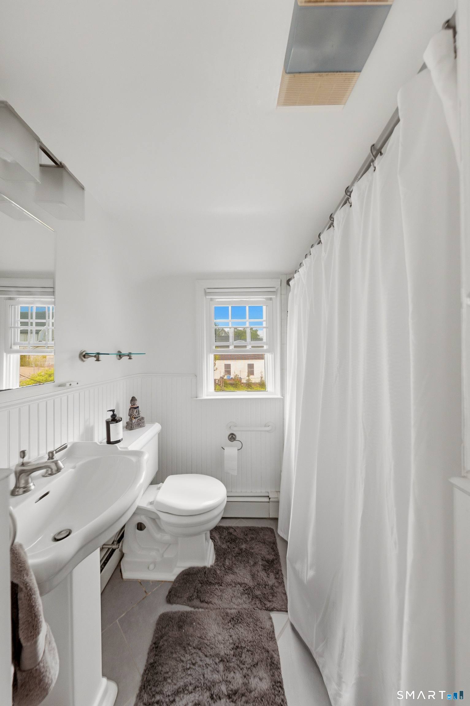 243 Eastlawn Street Fairfield CT 06824