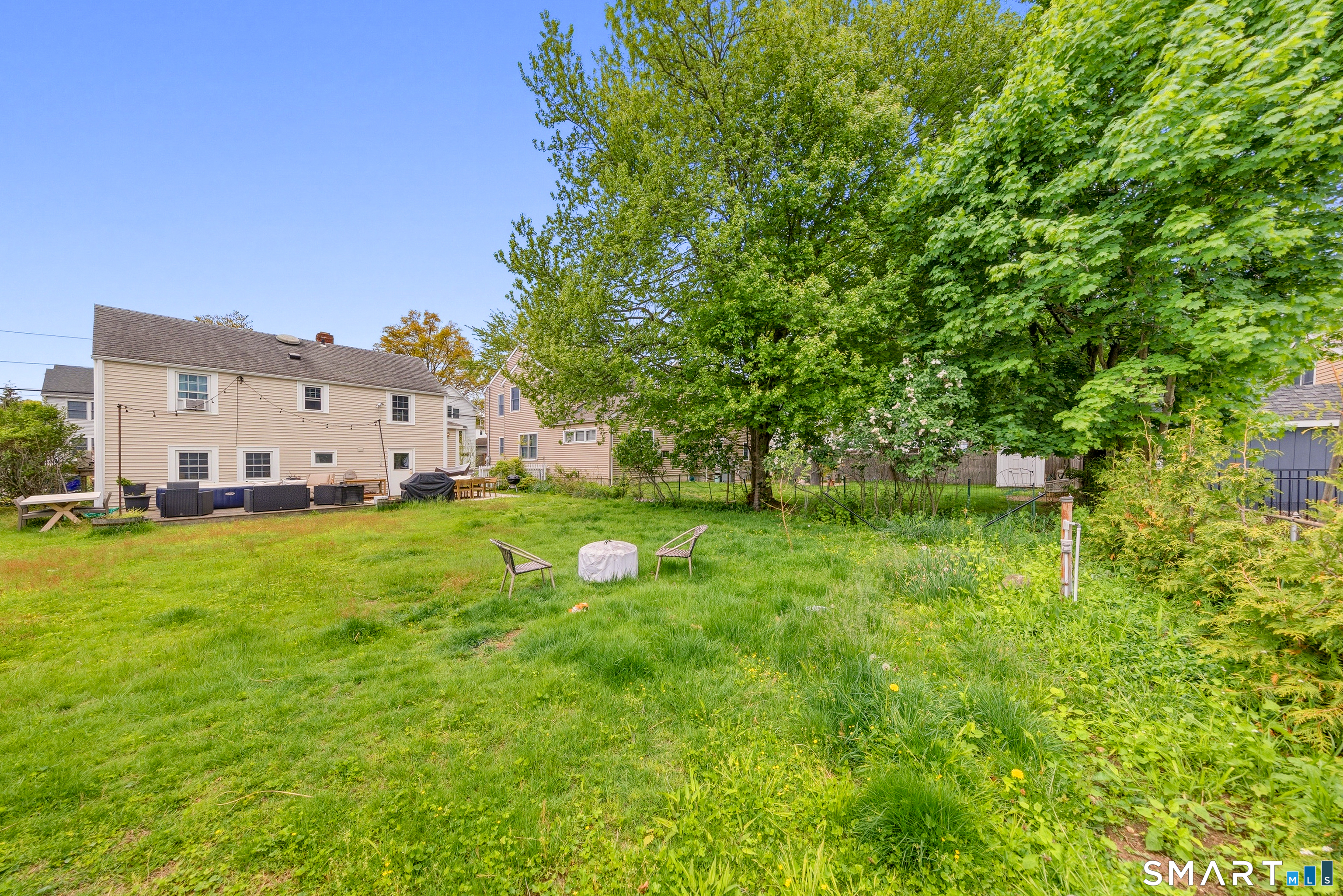 243 Eastlawn Street Fairfield CT 06824