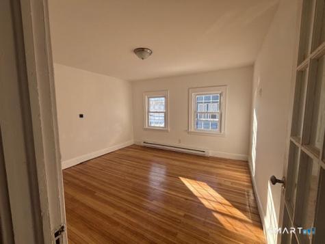 292 Ridgefield Avenue Bridgeport CT 06610