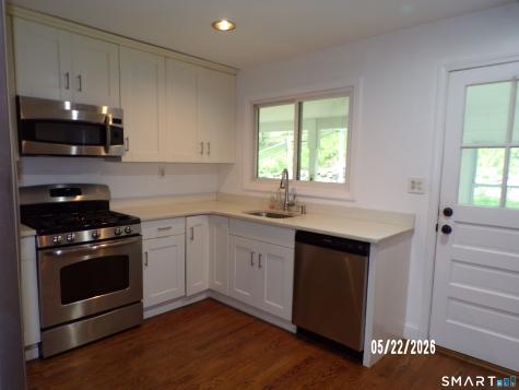 41 Bissell Place Seymour CT 06483