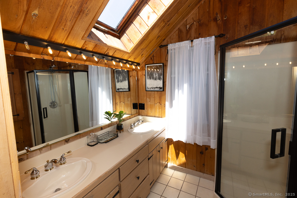48 Swan Avenue Old Lyme CT 06371
