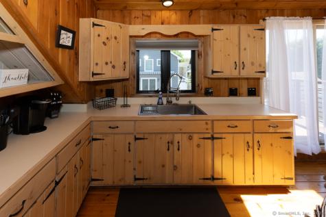 48 Swan Avenue Old Lyme CT 06371