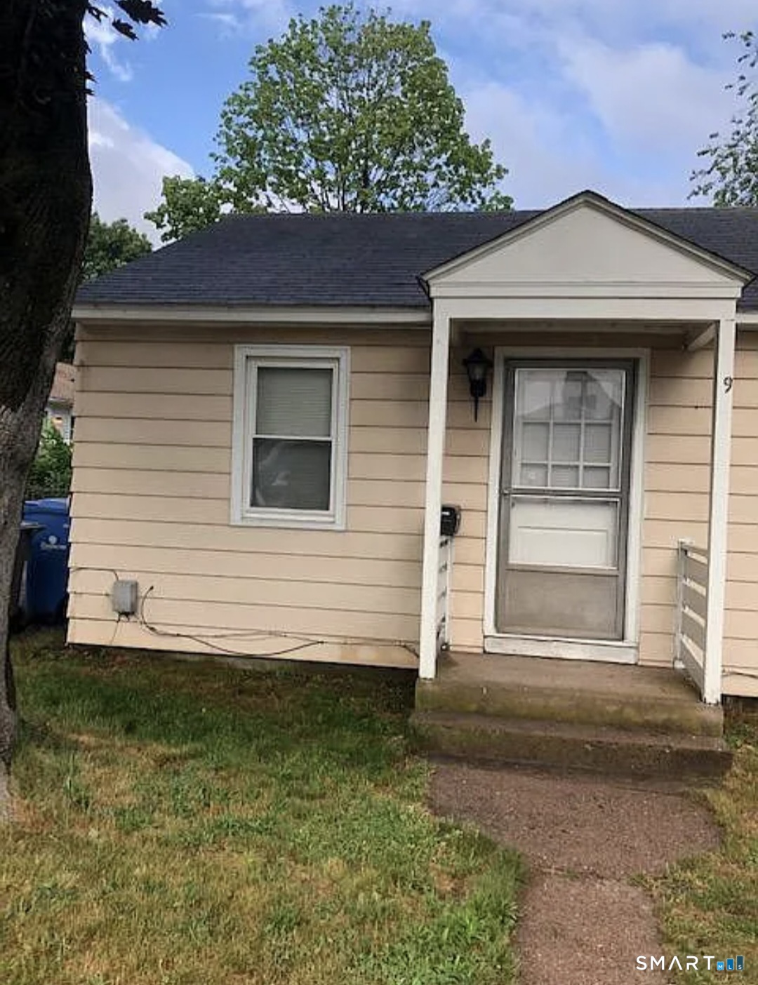 9 Hathaway Lane Manchester CT 06040