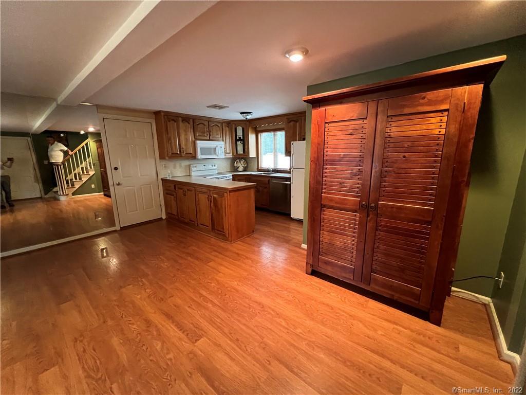 282 Meriden Avenue Southington CT 06489