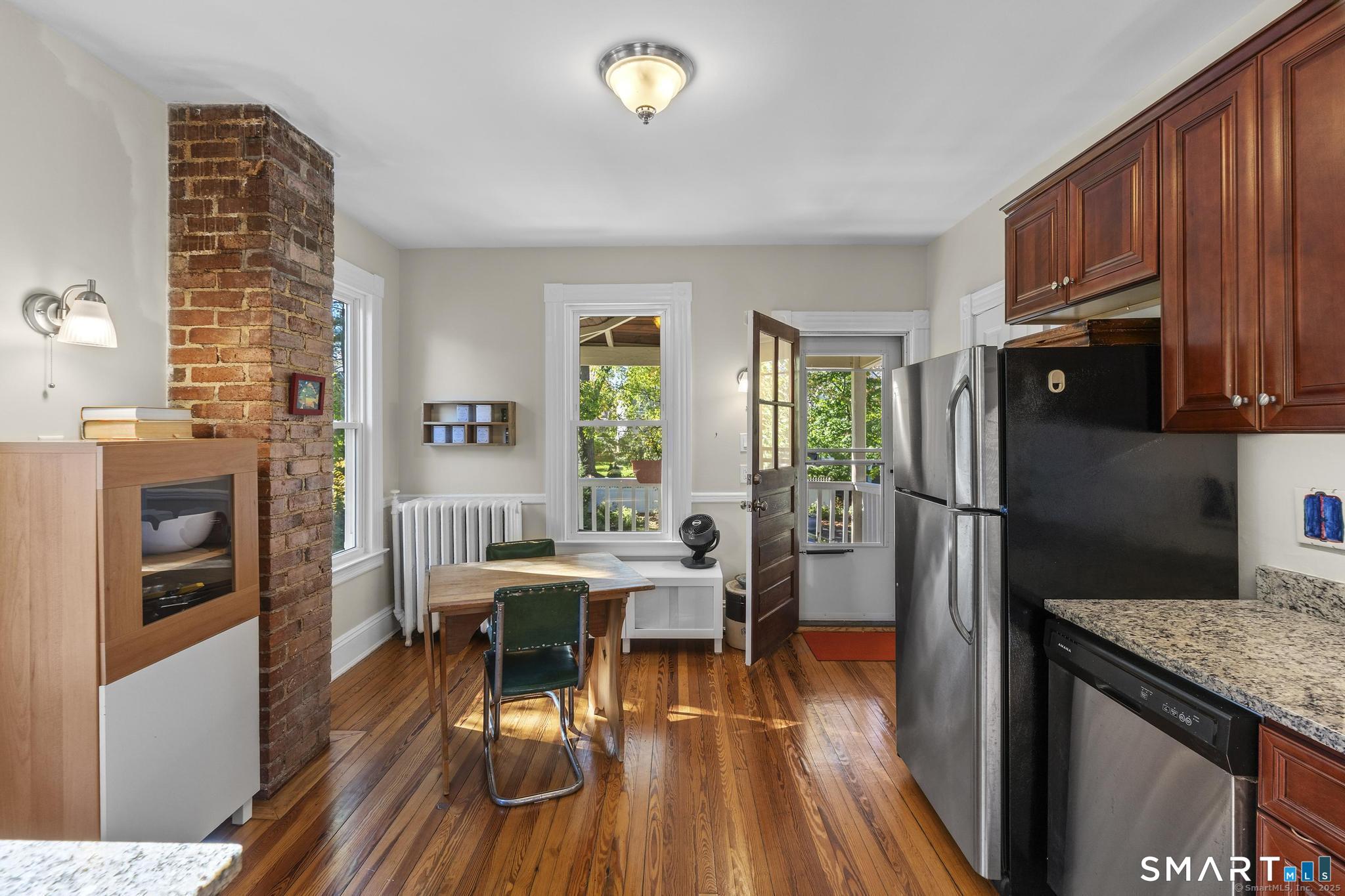 139 Girard Avenue Hartford CT 06105