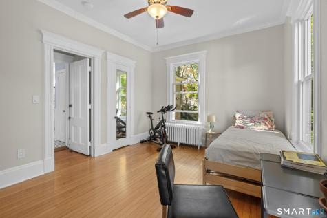 139 Girard Avenue Hartford CT 06105