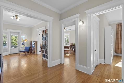 139 Girard Avenue Hartford CT 06105