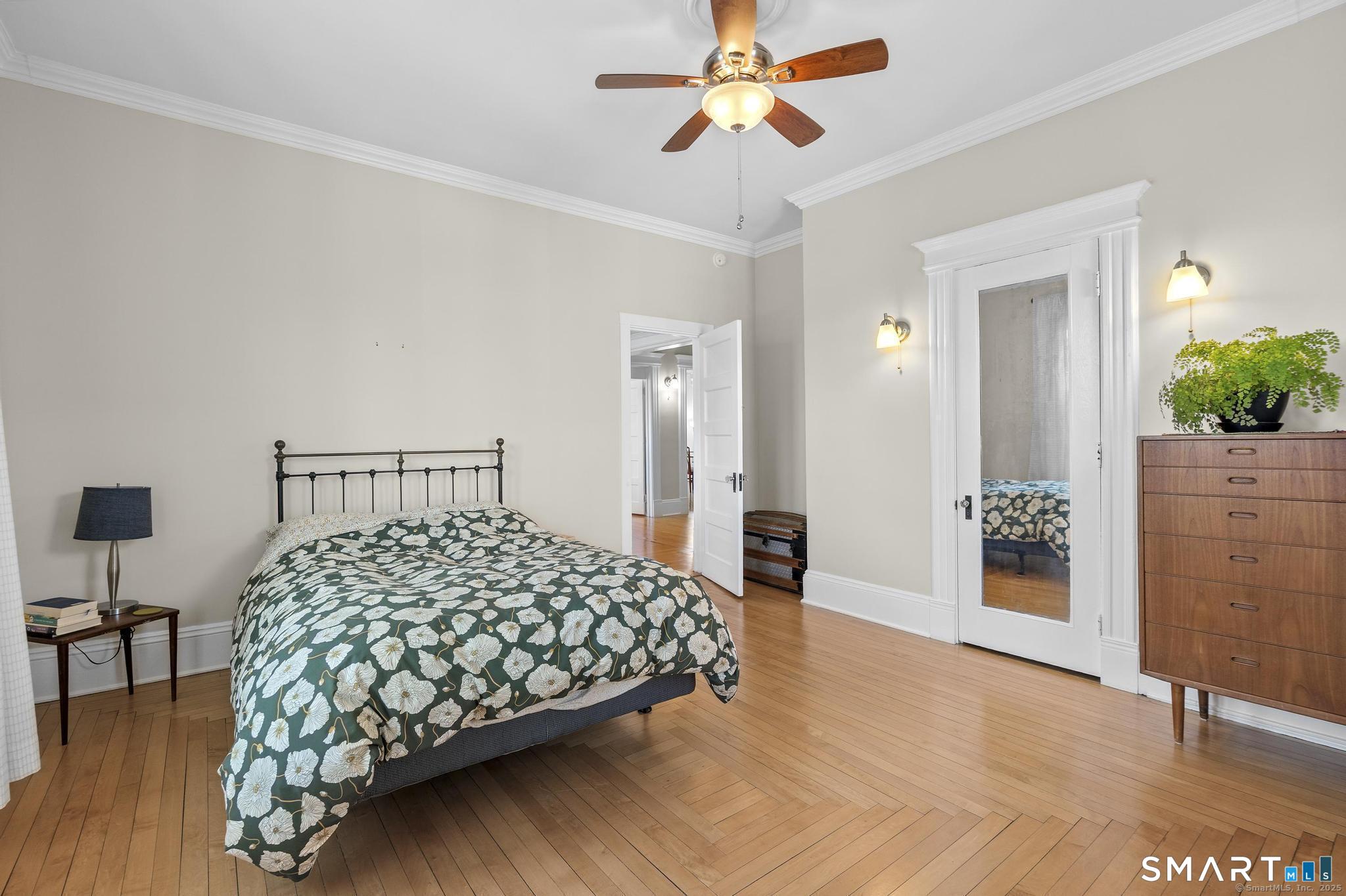 139 Girard Avenue Hartford CT 06105