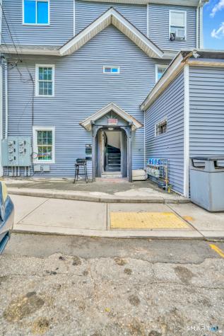 54 High Street Waterbury CT 06704