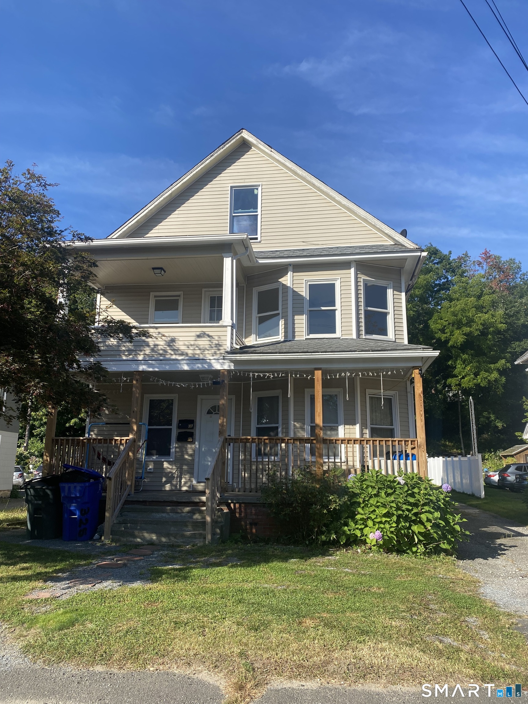 Torrington CT, 327 Riverside Avenue, Unit 2