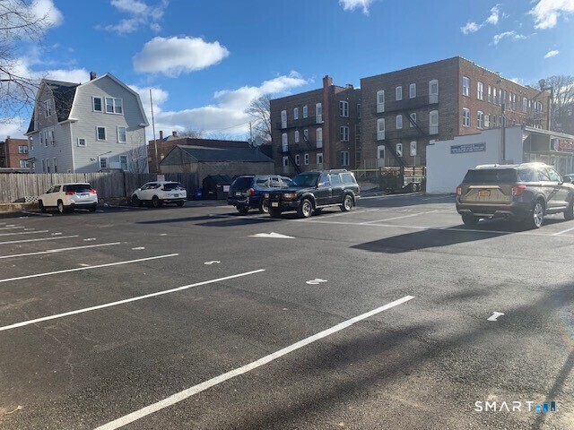 2806 Fairfield Avenue Bridgeport CT 06605