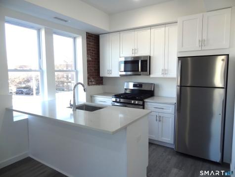 2806 Fairfield Avenue Bridgeport CT 06605
