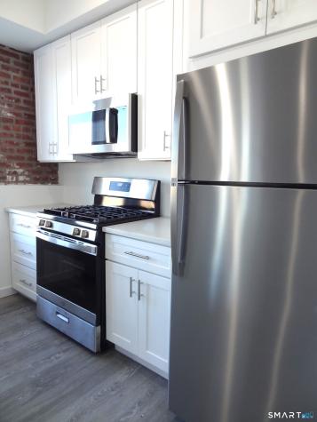 2806 Fairfield Avenue Bridgeport CT 06605