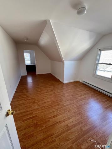 97-99 Victoria Road Hartford CT 06114