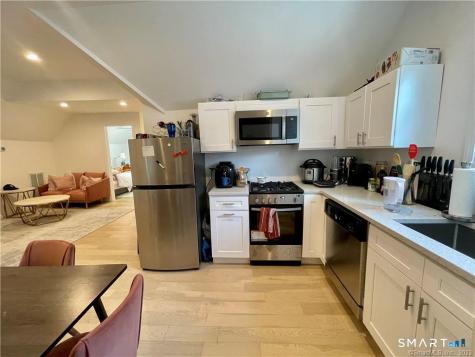 84 Lawrence Street New Haven CT 06511