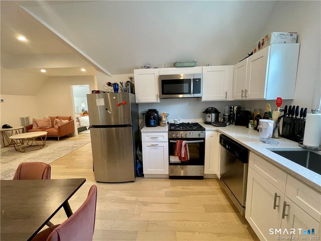 84 Lawrence Street New Haven CT 06511