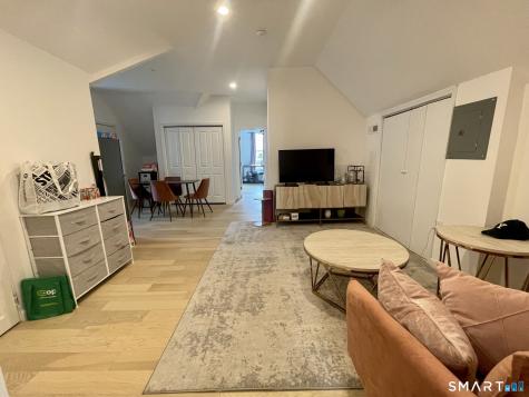 84 Lawrence Street New Haven CT 06511