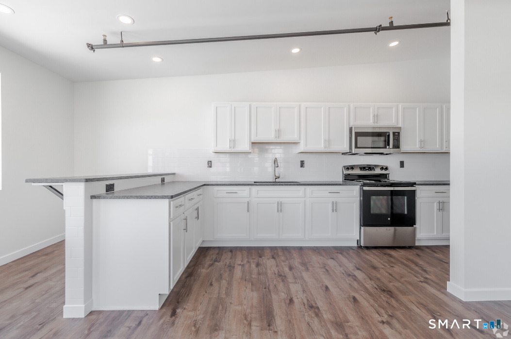 424 Main Street Middletown CT 06457