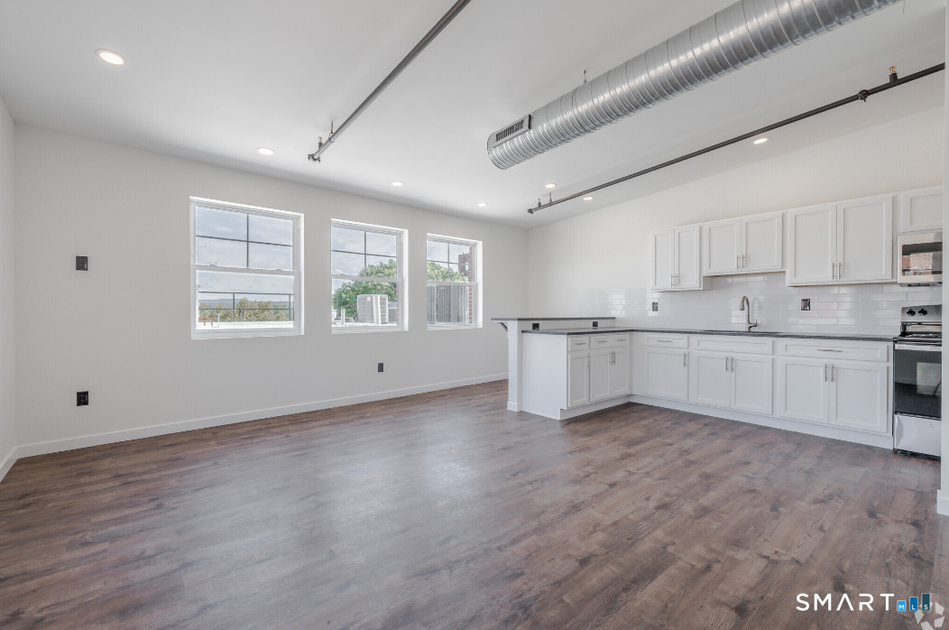 424 Main Street Middletown CT 06457