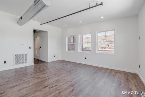 424 Main Street Middletown CT 06457