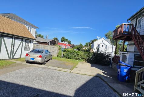 15 Chappelle Street Danbury CT 06810