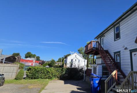 15 Chappelle Street Danbury CT 06810