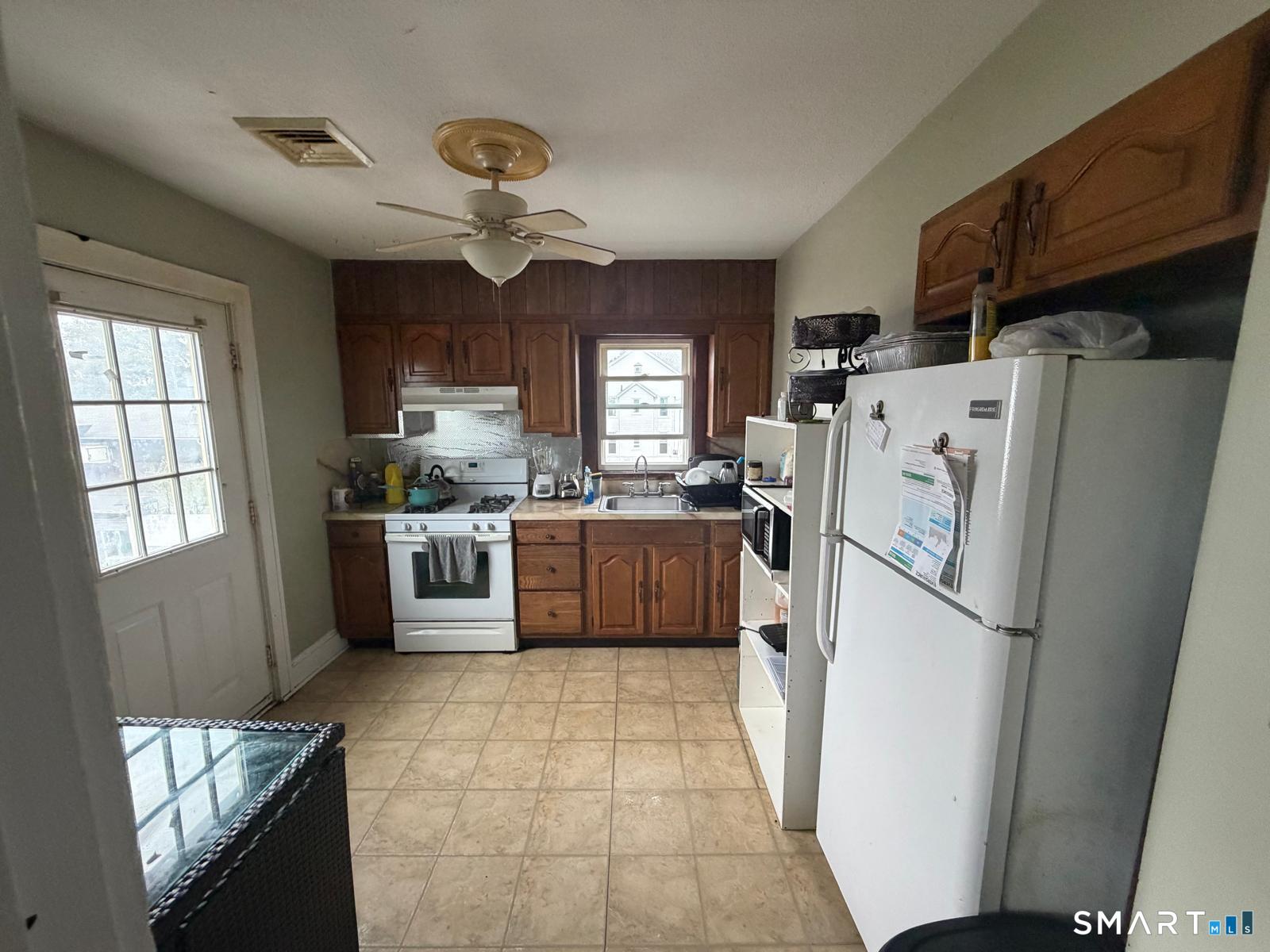 15 Chappelle Street Danbury CT 06810