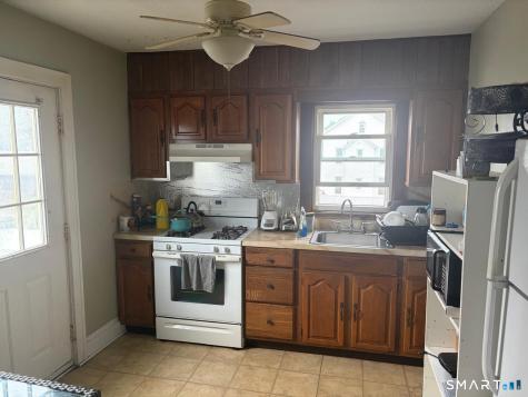 15 Chappelle Street Danbury CT 06810