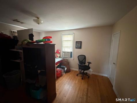 15 Chappelle Street Danbury CT 06810