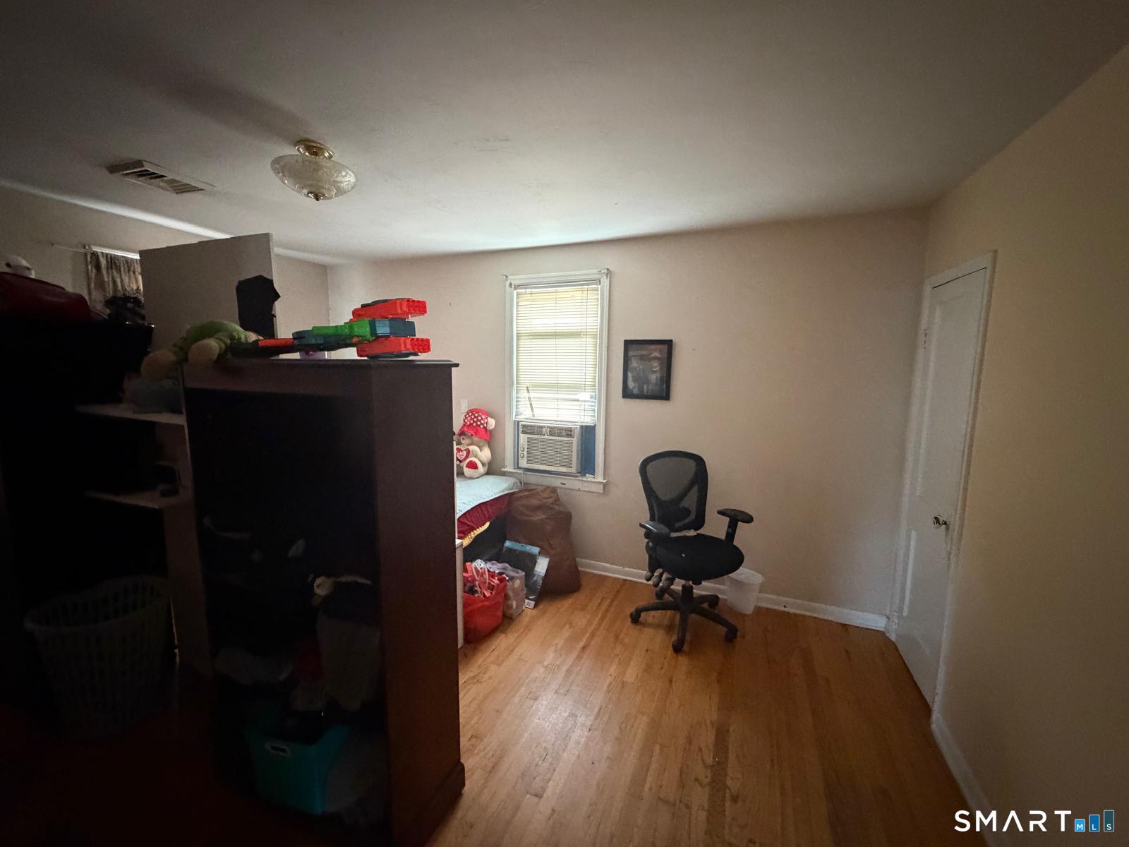 15 Chappelle Street Danbury CT 06810