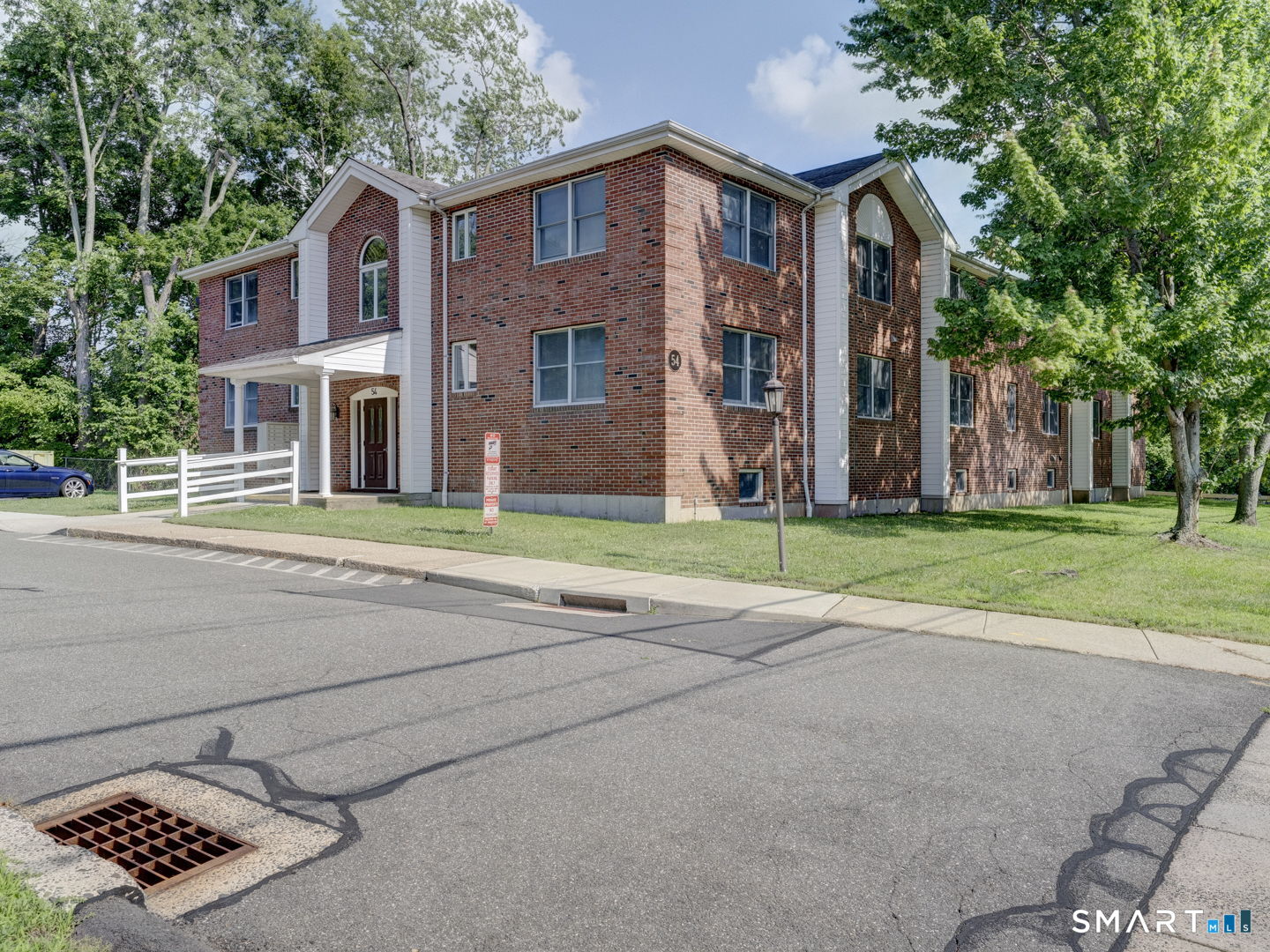 54 Oak Street Middletown CT 06457