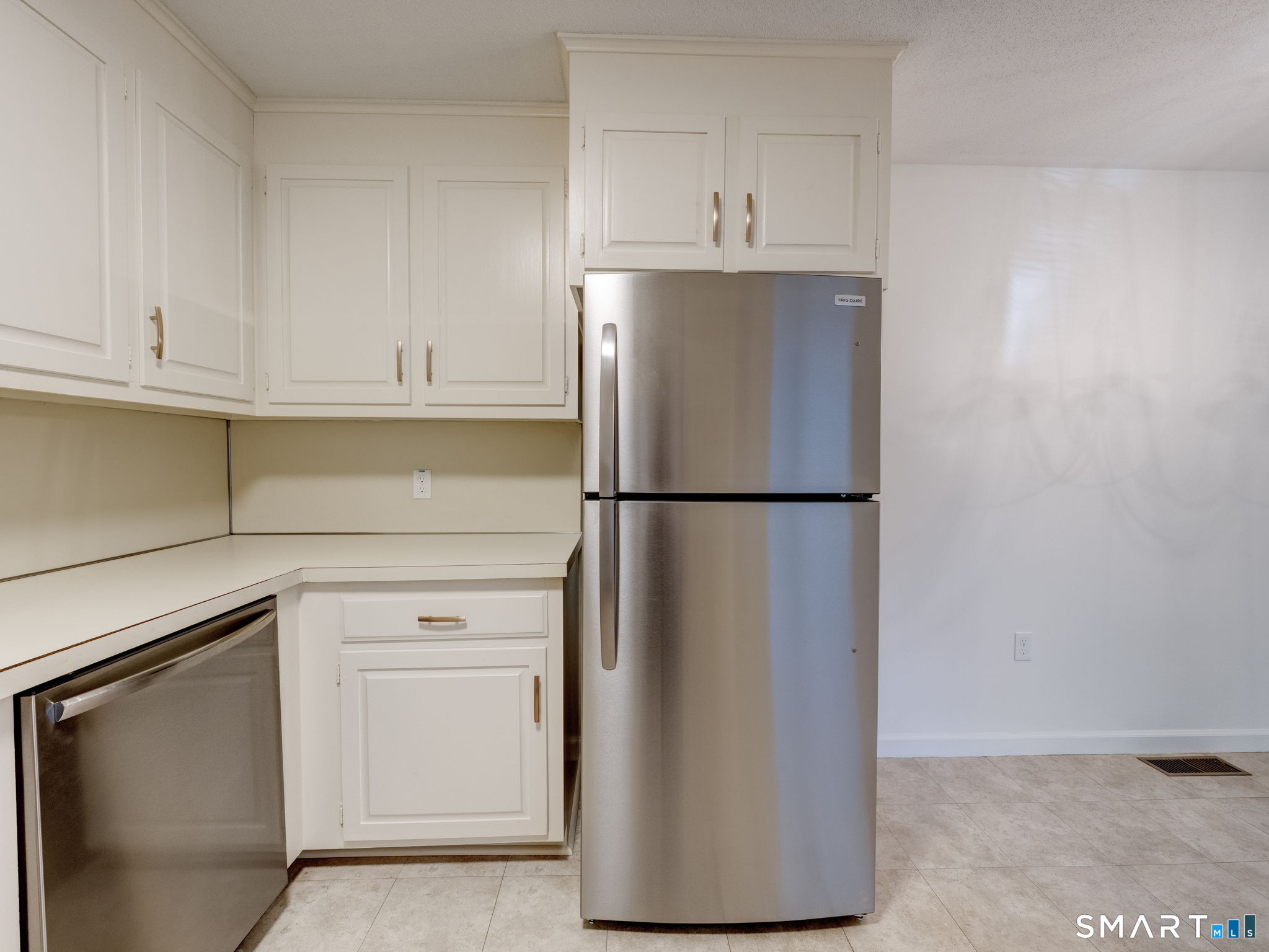 54 Oak Street Middletown CT 06457