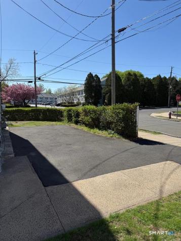 17 New Hampshire Drive New Britain CT 06052