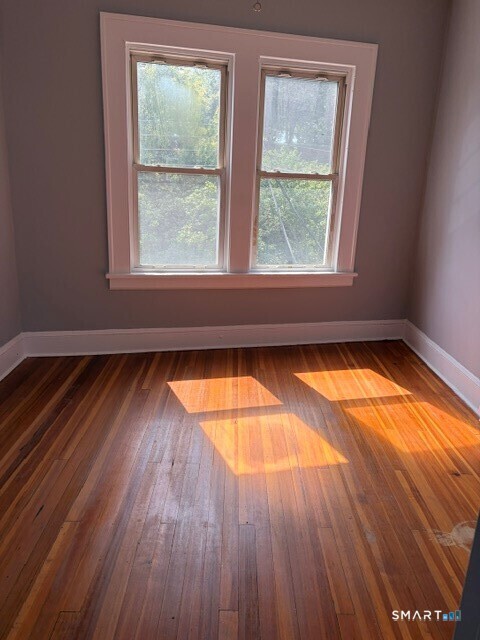 2744 Fairfield Avenue Bridgeport CT 06605