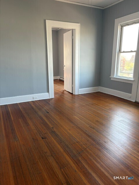 2744 Fairfield Avenue Bridgeport CT 06605