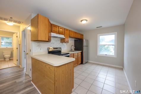 799 Foxon Road East Haven CT 06513