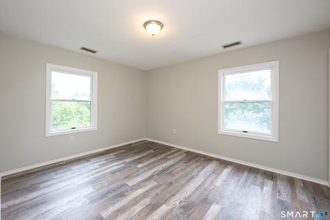 799 Foxon Road East Haven CT 06513