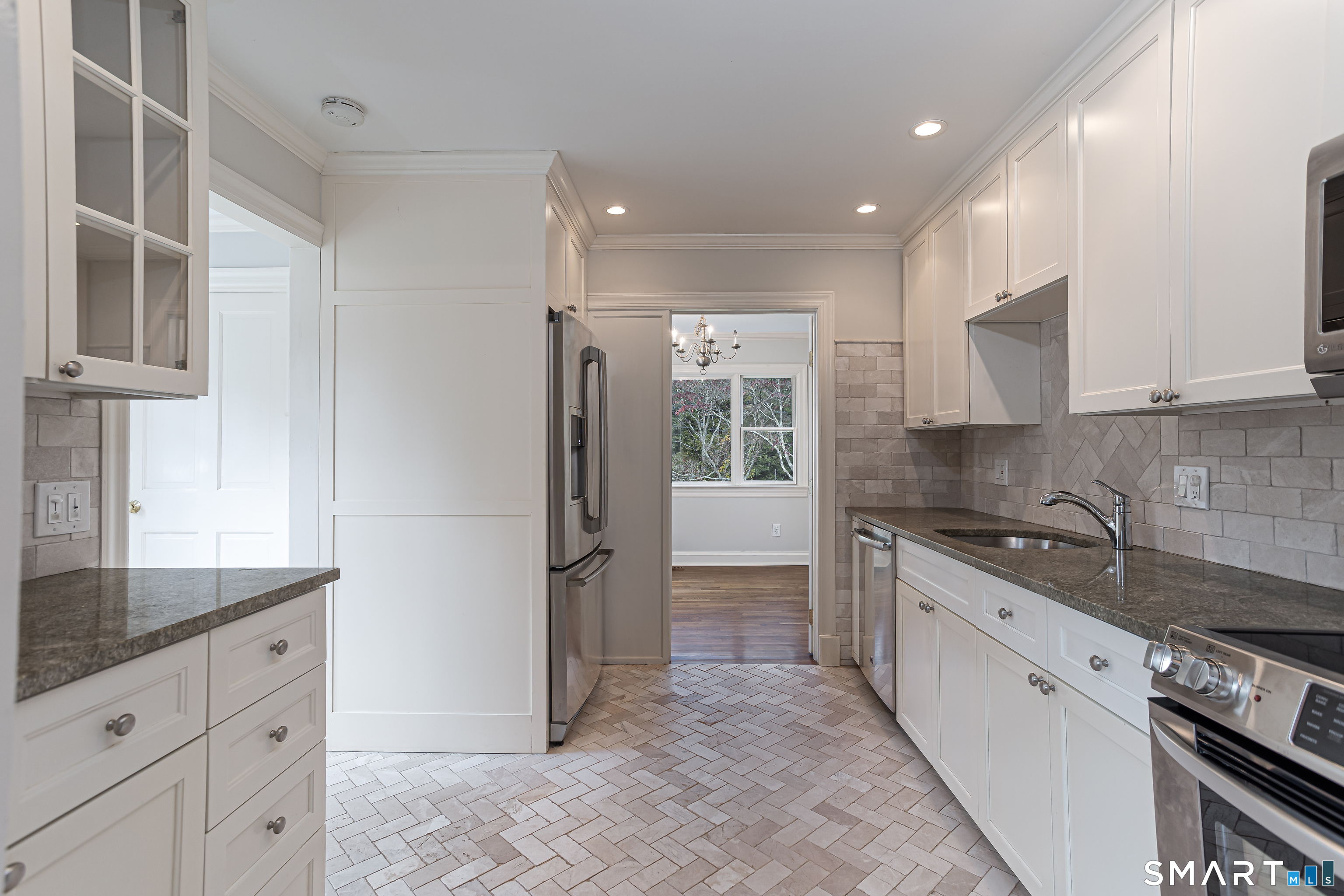 266 Newtown Turnpike Weston CT 06883
