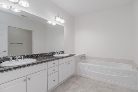 82 Suzie Drive Newtown CT 06470